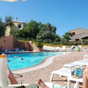 Li Troni Apart-hotel Budoni