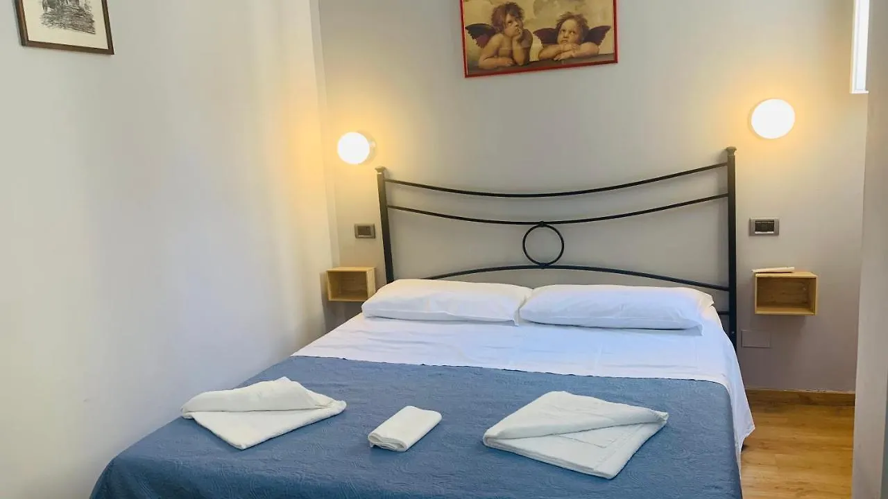 Piccolo Hotel Con Access Ztl !!! Nel Centro Storico Di Firenze !!! 2*, Florenz