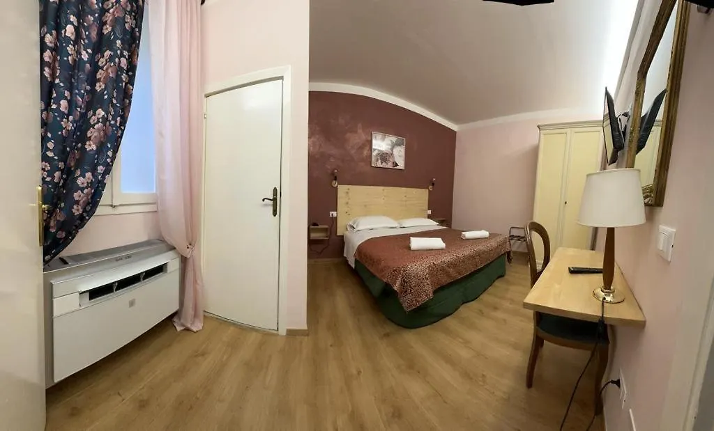 **  Piccolo Hotel Con Access Ztl !!! Nel Centro Storico Di Firenze !!! Italien