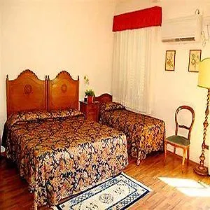 Piccolo Hotel Con Access Ztl !!! Nel Centro Storico Di Firenze !!!