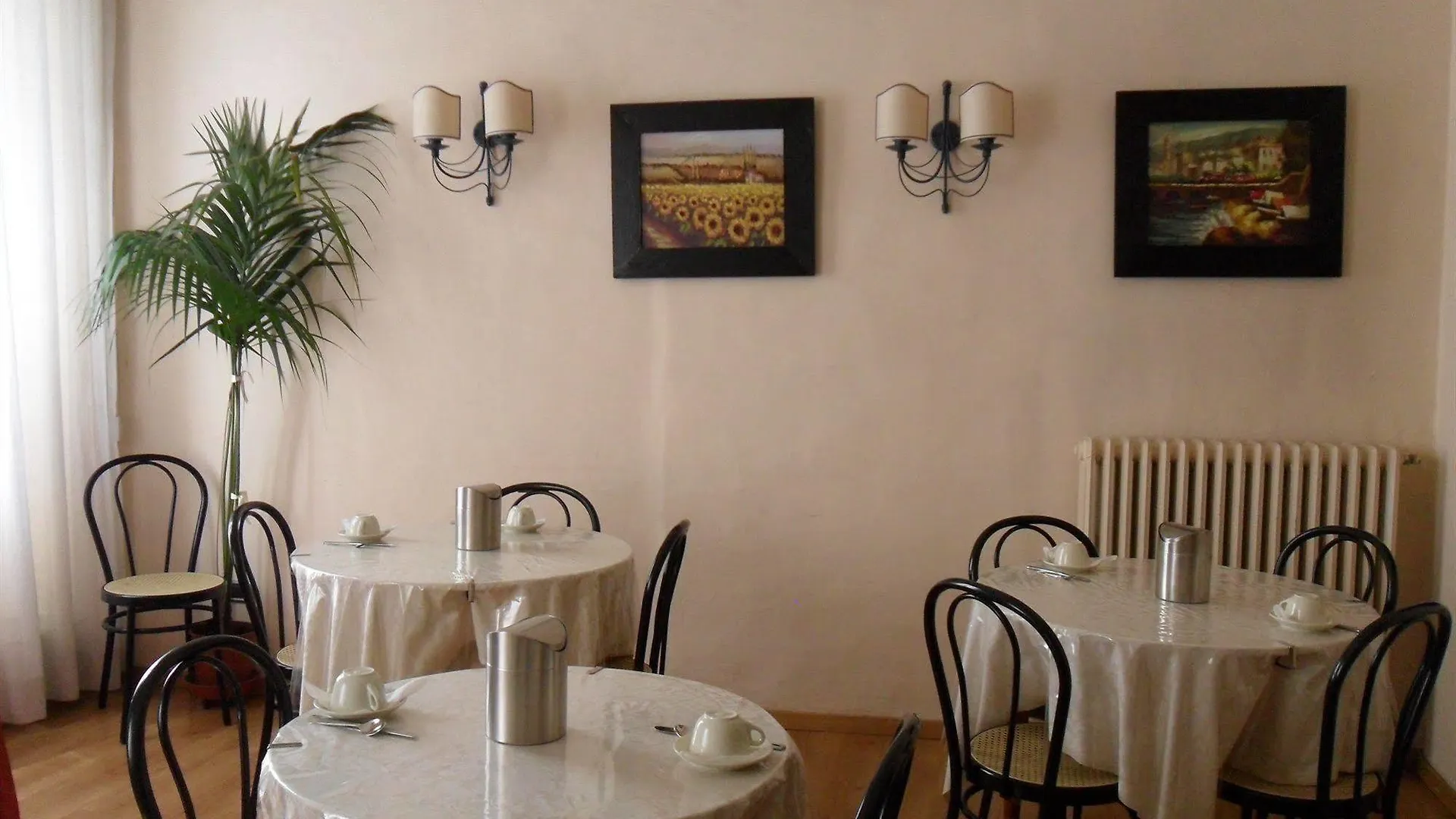 Piccolo Hotel Con Access Ztl !!! Nel Centro Storico Di Firenze !!!
