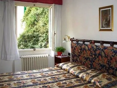 Piccolo Hotel Nel Centro Storico Di Firenze Florencia